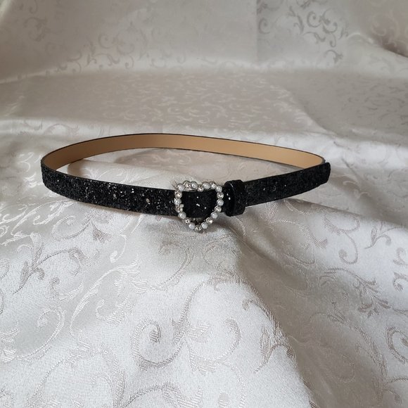 Black Sparkly Belt with Pearl and Rhinestones Heart Buckle - Picture 4 of 7